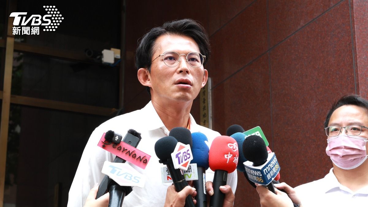 若民眾黨主席黃國昌堅持參選新北市長,將為藍白合帶來變數。(圖/潘建樺攝) 若民眾黨主席黃國昌堅持參選新北市長,將為藍白合帶來變數。(圖/潘建樺攝)