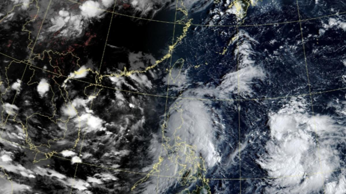 近一週有2個熱帶擾動發展預估生成颱風。(圖/翻攝自中央氣象署) 颱風動態-颱風最新動態-樺加沙颱風-米塔颱風-颱風消息