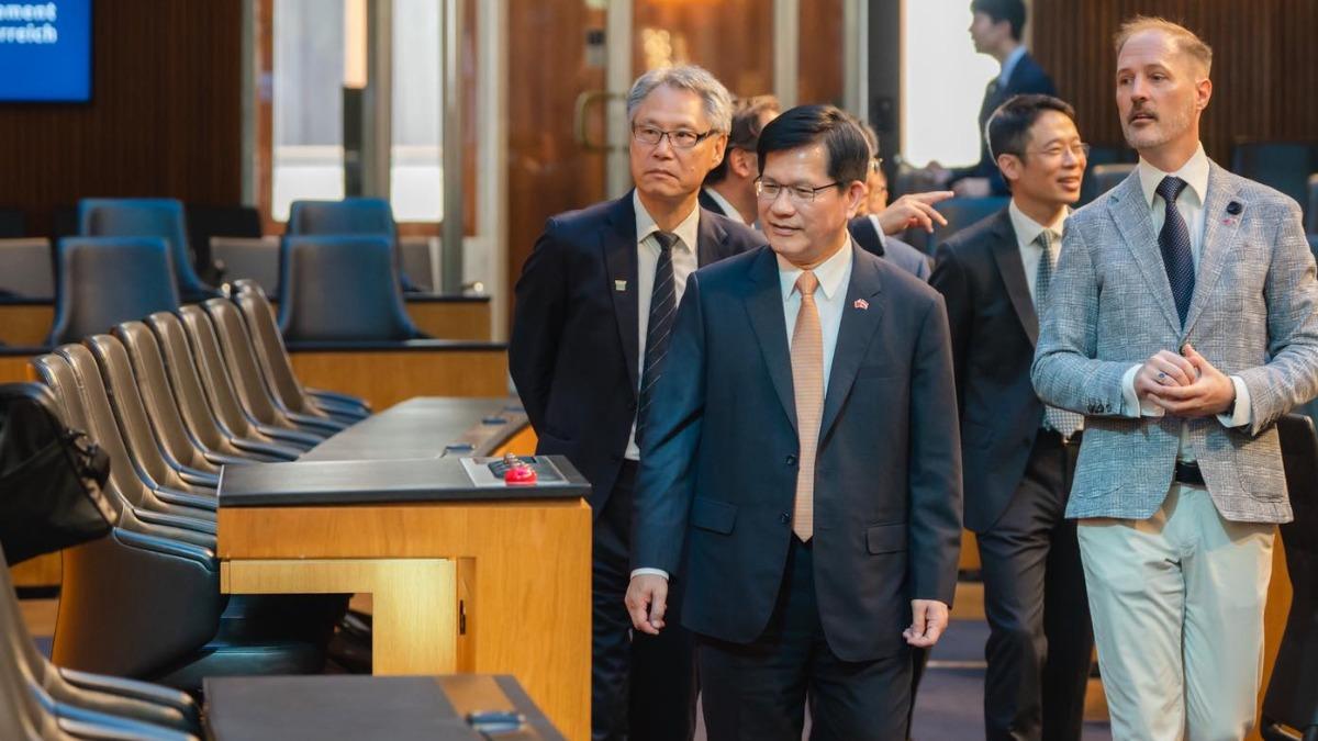 外交部長林佳龍剛結束訪歐行程,投書媒體談歐洲政策。(圖/林佳龍臉書)  外交部長林佳龍剛結束訪歐行程,投書媒體談歐洲政策。(圖/林佳龍臉書)